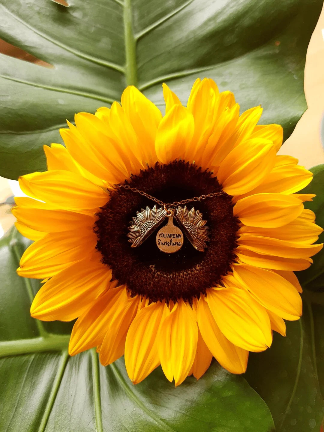 🇺🇬 🌞"You Are My Sunshine" Sunflower Necklace🌻(Double-sided engraving)